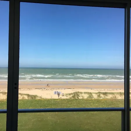 Varaville: Face A La Avec Loggia Et Parking Prive, 4 Pers. - Fr-1-487-306 * Varaville