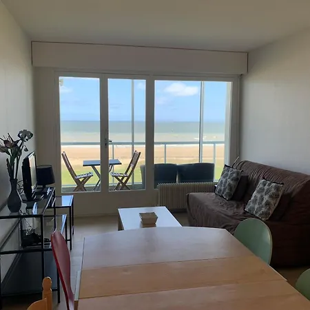 Varaville: Face A La Avec Loggia Et Parking Prive, 4 Pers. - Fr-1-487-306