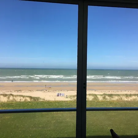 Appartement Varaville: Face à La Avec Loggia Et Parking Privé, 4 Pers. - Fr-1-487-306
