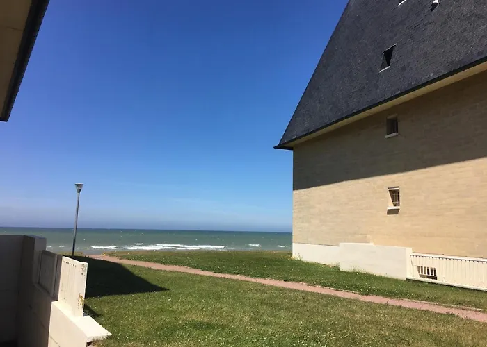 Varaville: Face A La Avec Loggia Et Parking Prive, 4 Pers. - Fr-1-487-306 *